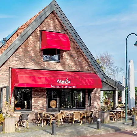 Апартаменты Luxe Duinsuite